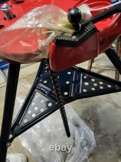 B&B 6100 Tri-stand Chain Vise 1/8 inch to 6 inch Pipe Capacity Free Shipping