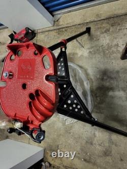 B&B 6100 Tri-stand Chain Vise 1/8 inch to 6 inch Pipe Capacity Free Shipping