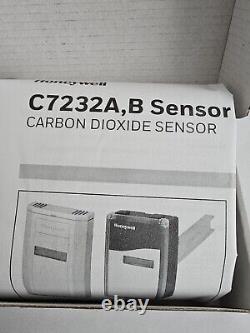 Honeywell C7232A1008 CO2 Sensor Wall Mount Stand Alone NEW SHIPS SAME DAY