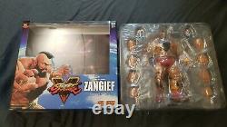 Storm Collectibles Street Fighter V Zangief red ships from New York